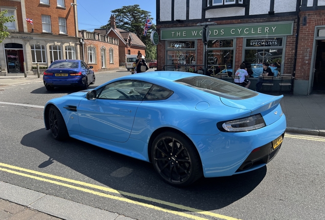 Aston Martin V12 Vantage S