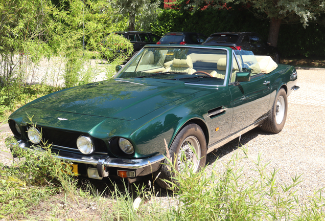 Aston Martin V8 Volante 1978-1990