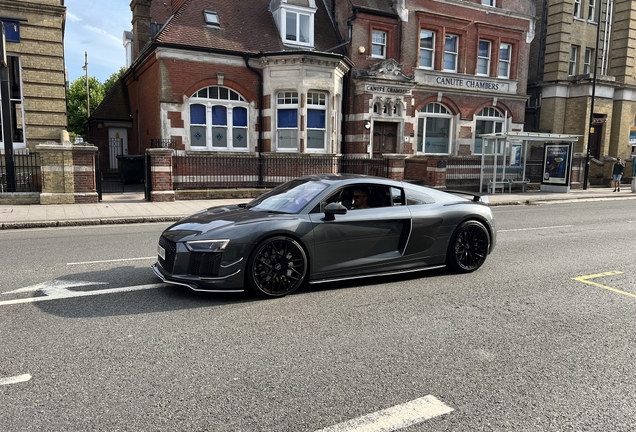 Audi R8 V10 Plus 2015