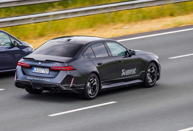 BMW M5 G90