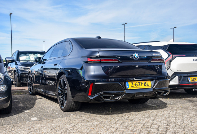 BMW M760e xDrive