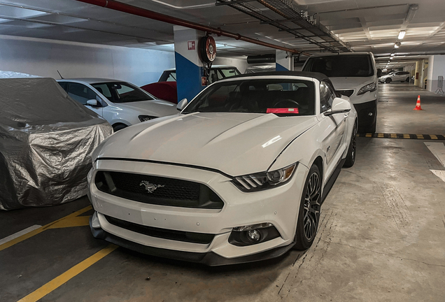 Ford Mustang GT Convertible 2015