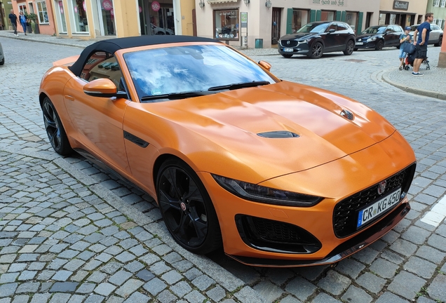 Jaguar F-TYPE P450 Convertible 2020
