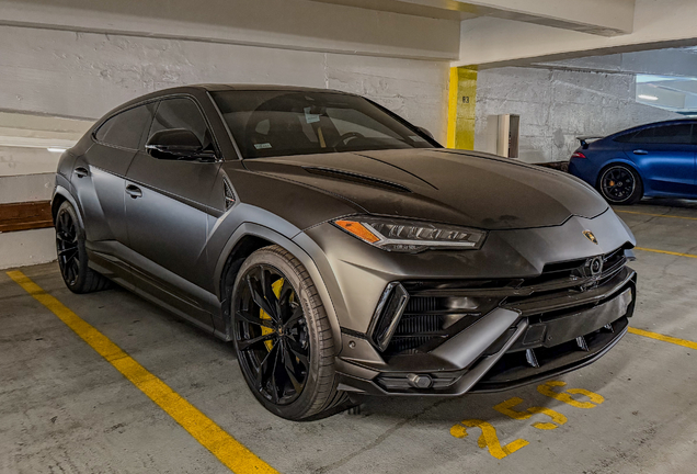 Lamborghini Urus S