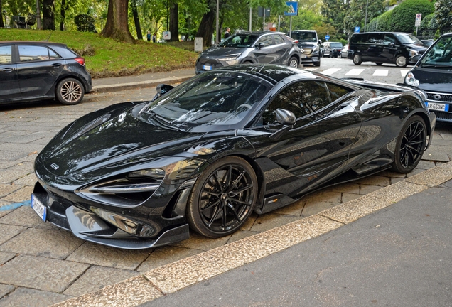 McLaren 765LT