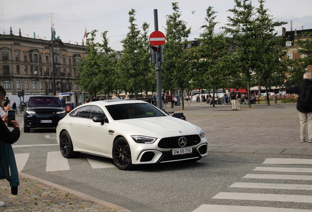 Mercedes-AMG GT 63 S X290