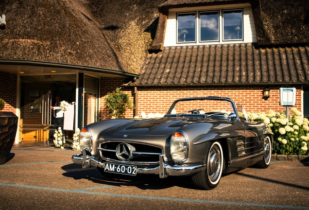Mercedes-Benz 300SL Roadster