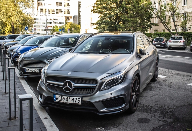 Mercedes-Benz GLA 45 AMG X156