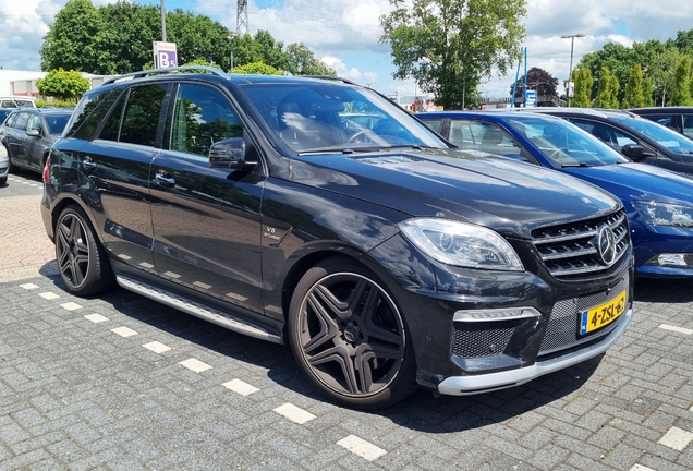 Mercedes-Benz ML 63 AMG W166
