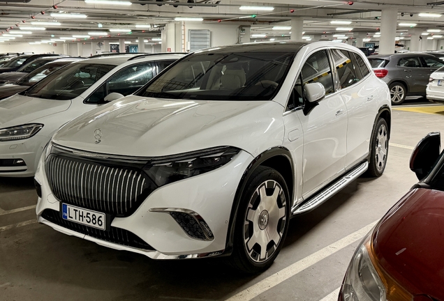 Mercedes-Maybach EQS 680 SUV
