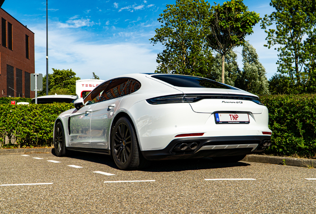 Porsche 971 Panamera GTS MkII