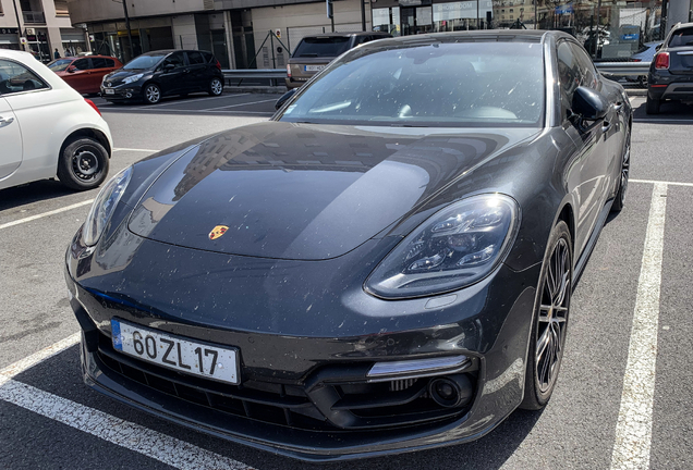 Porsche 971 Panamera Turbo S E-Hybrid