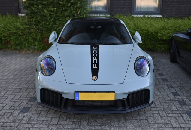 Porsche 992 Carrera 4 GTS MkII