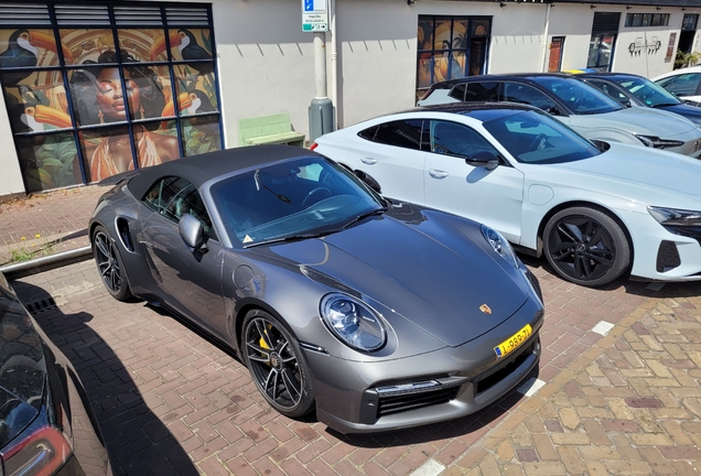 Porsche 992 Turbo S Cabriolet