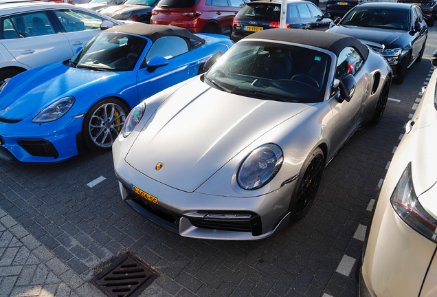 Porsche 992 Turbo S Cabriolet
