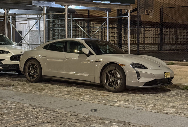 Porsche Taycan Turbo MkII