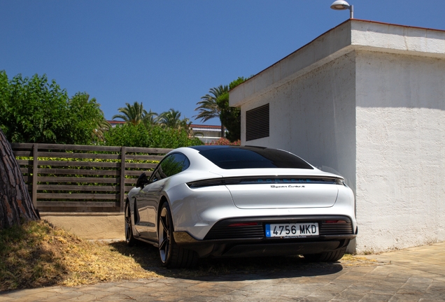 Porsche Taycan Turbo S