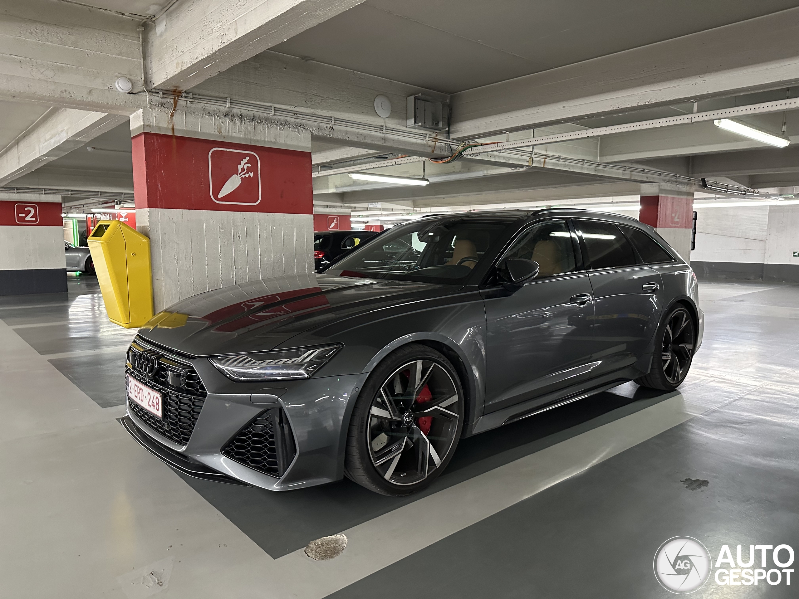 Audi RS6 Avant C8