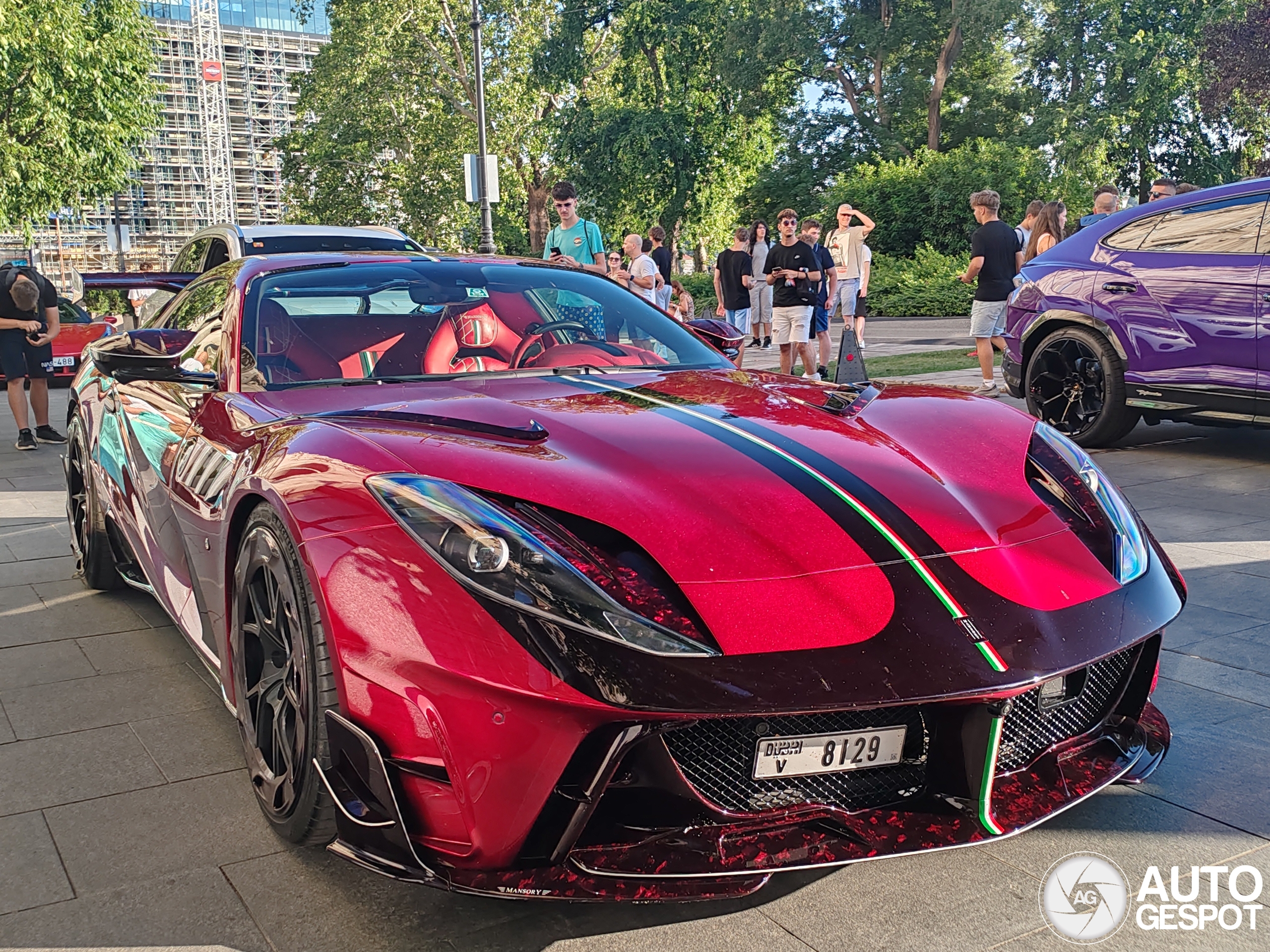 Ferrari 812 GTS Mansory Stallone Tempesta Nera uit Dubai laat zich zien in Boedapest