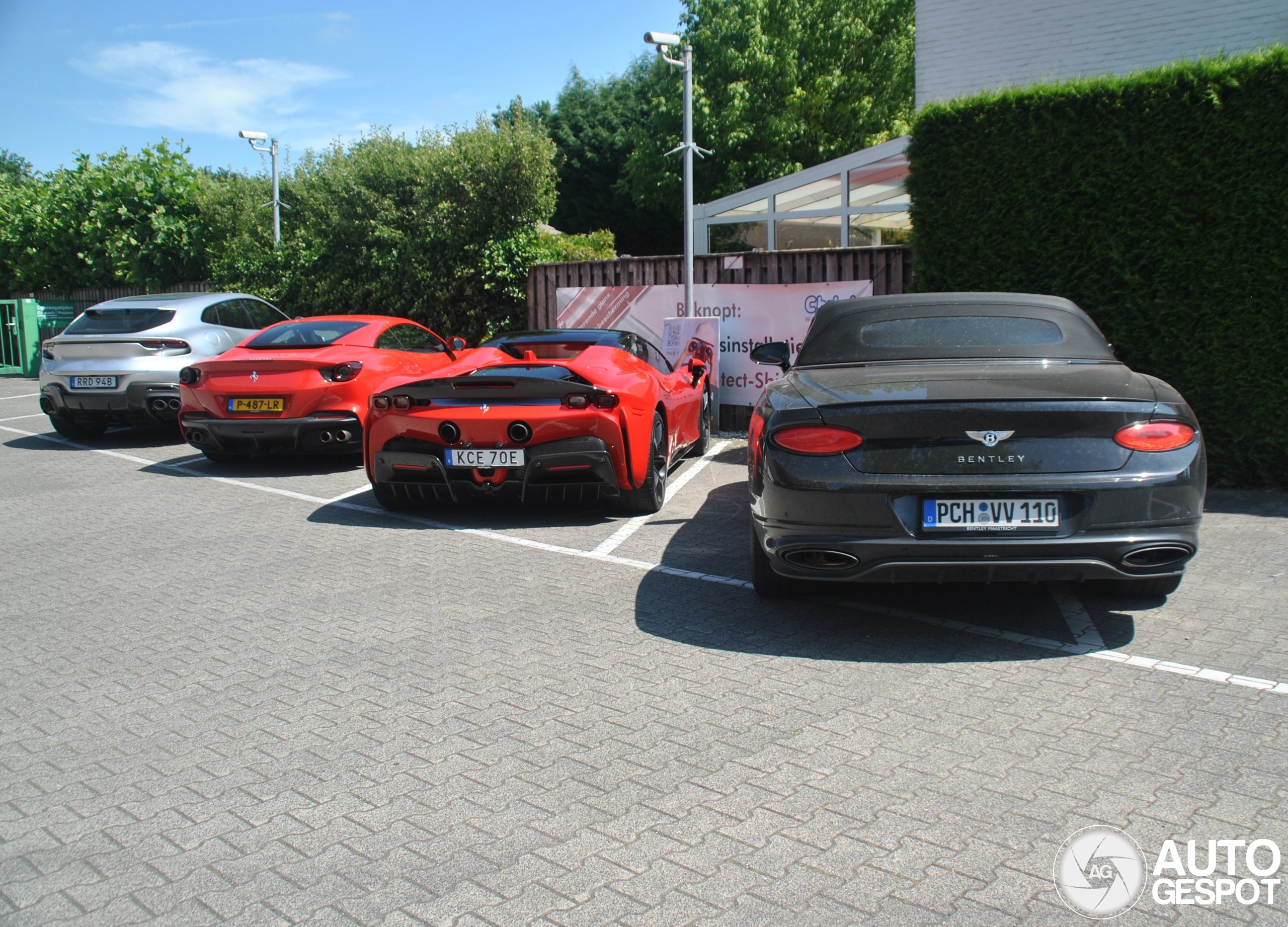 Ferrari SF90 Spider Assetto Fiorano