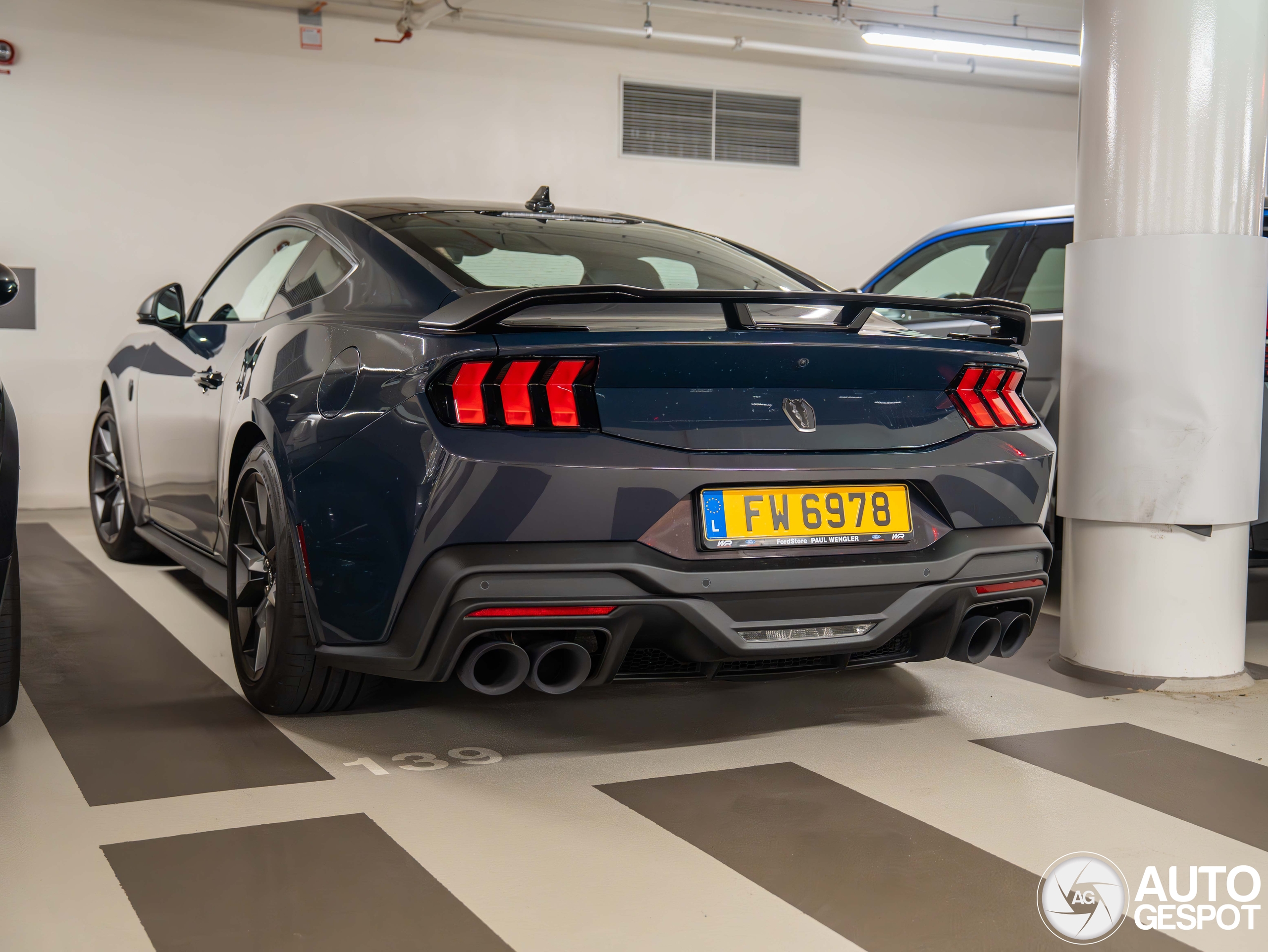 Ford Mustang Dark Horse 2024