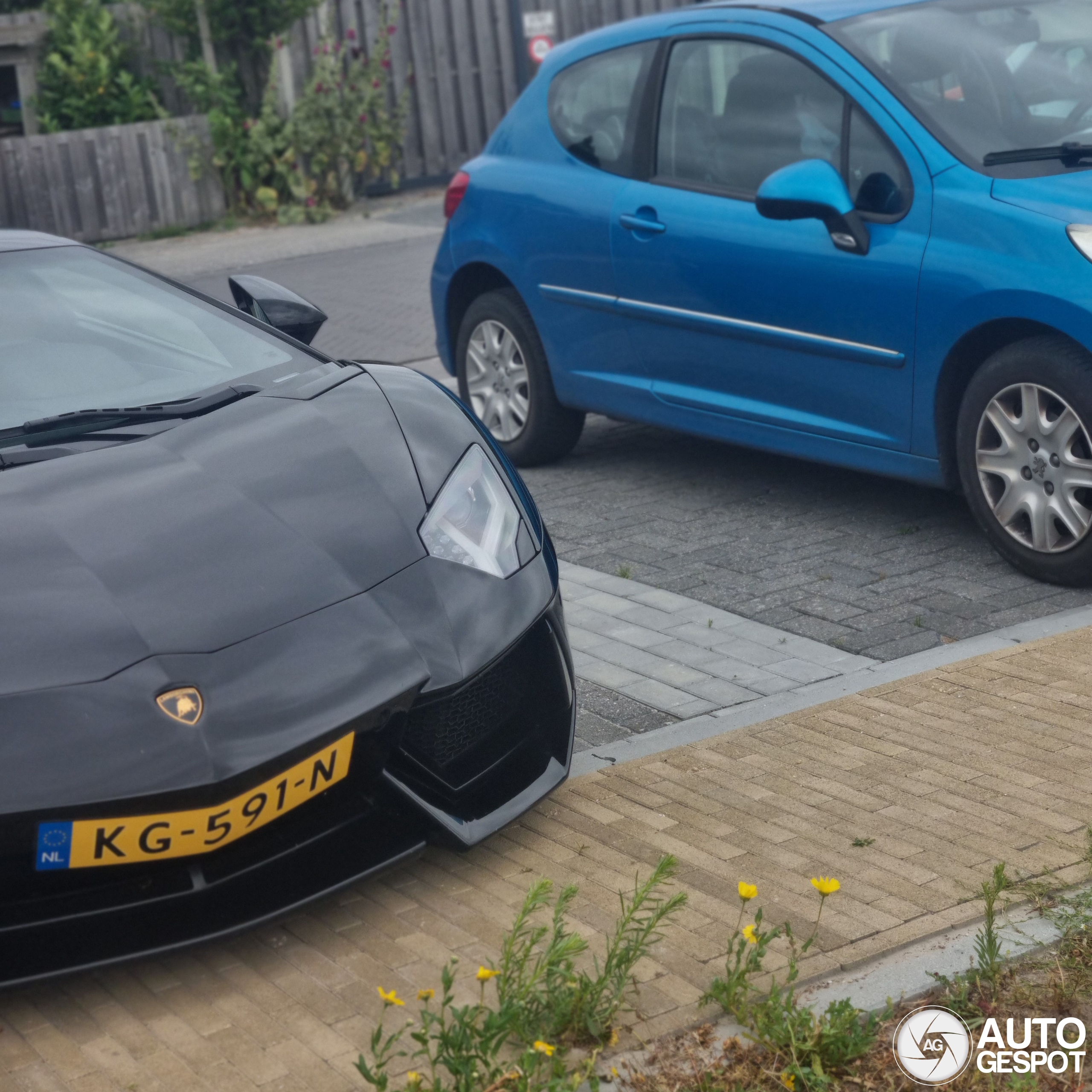 Lamborghini Aventador LP700-4 Roadster
