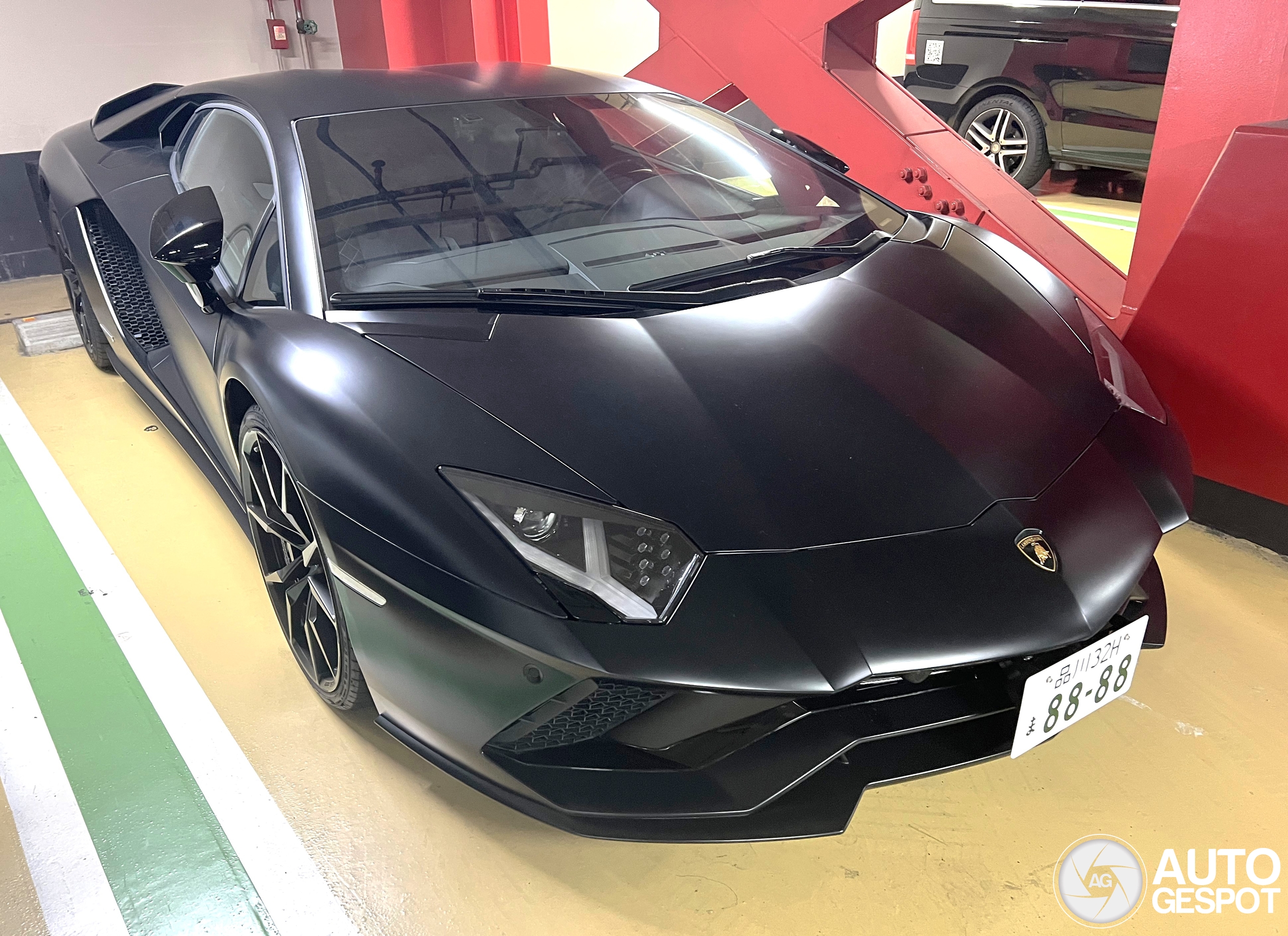 Lamborghini Aventador S LP740-4