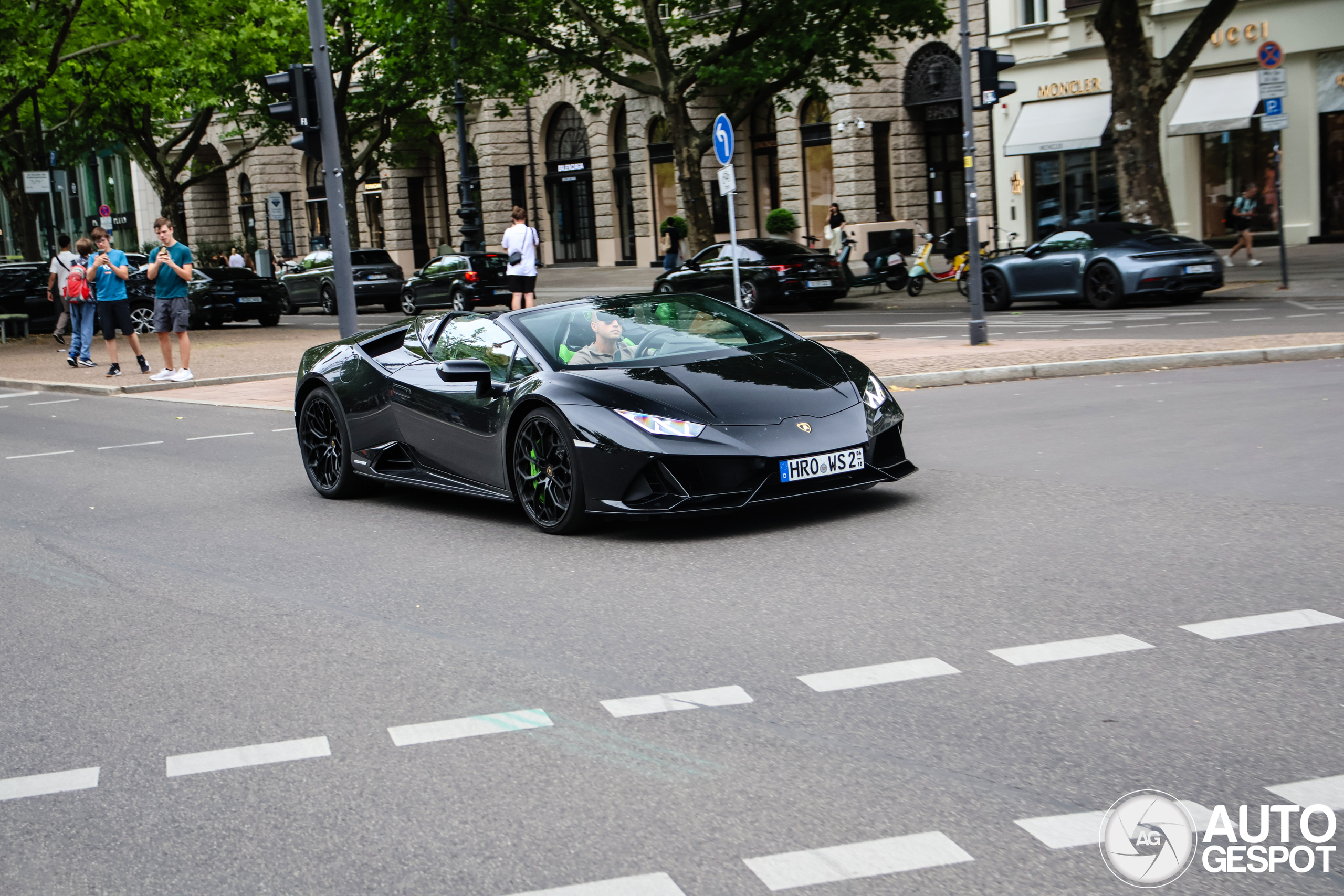 Lamborghini Huracán LP640-4 EVO Spyder