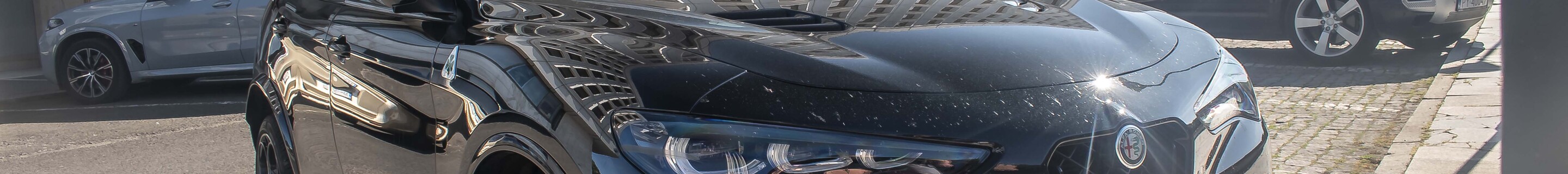 Alfa Romeo Stelvio Quadrifoglio 2023