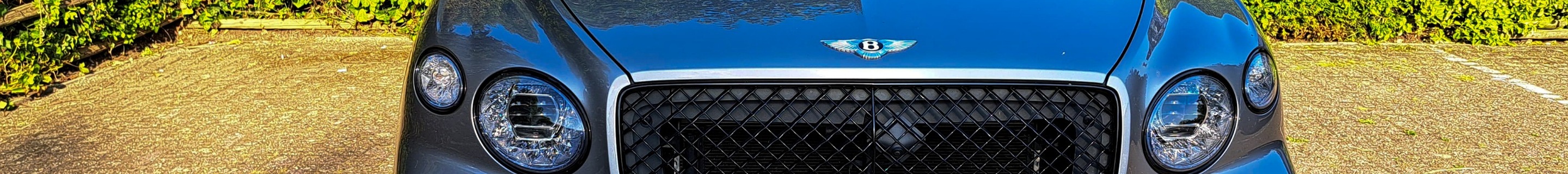 Bentley Bentayga Hybrid S 2024