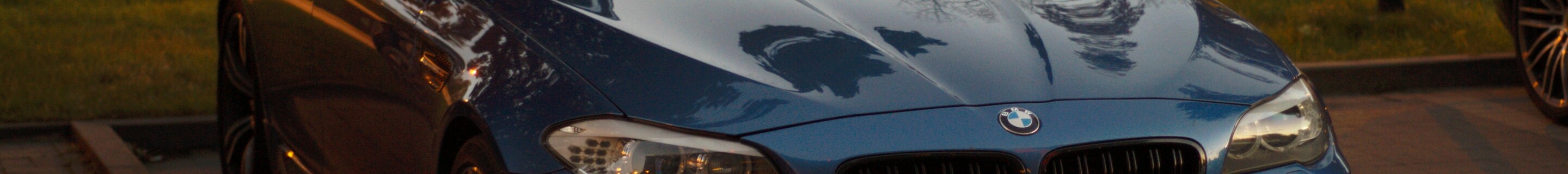 BMW M5 F10 2011
