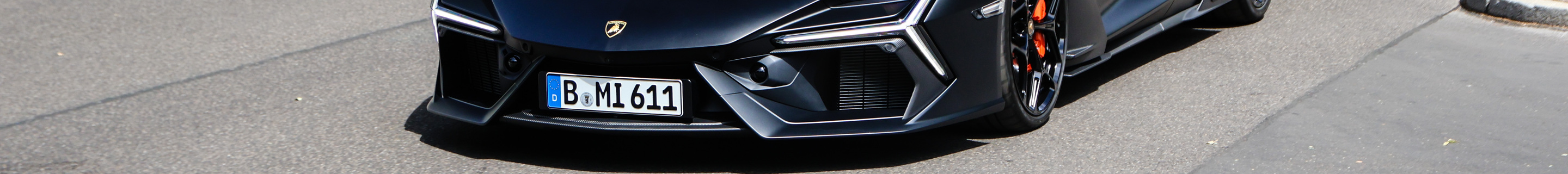 Lamborghini Revuelto