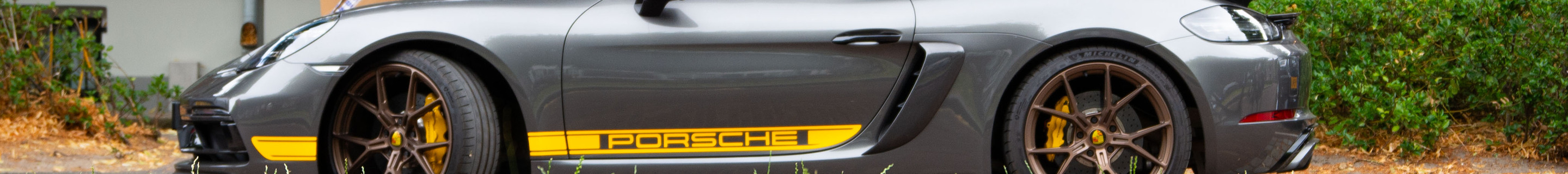Porsche 718 Cayman S