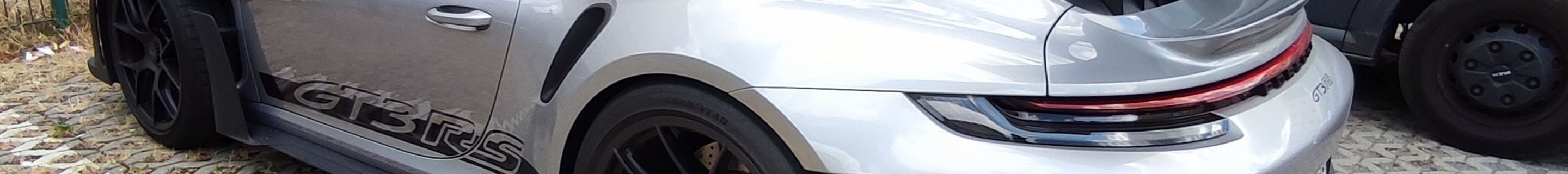 Porsche 992 GT3 RS Weissach Package
