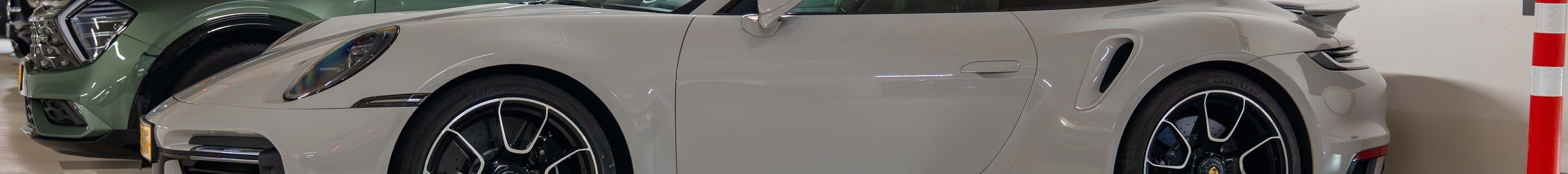 Porsche 992 Turbo MkI