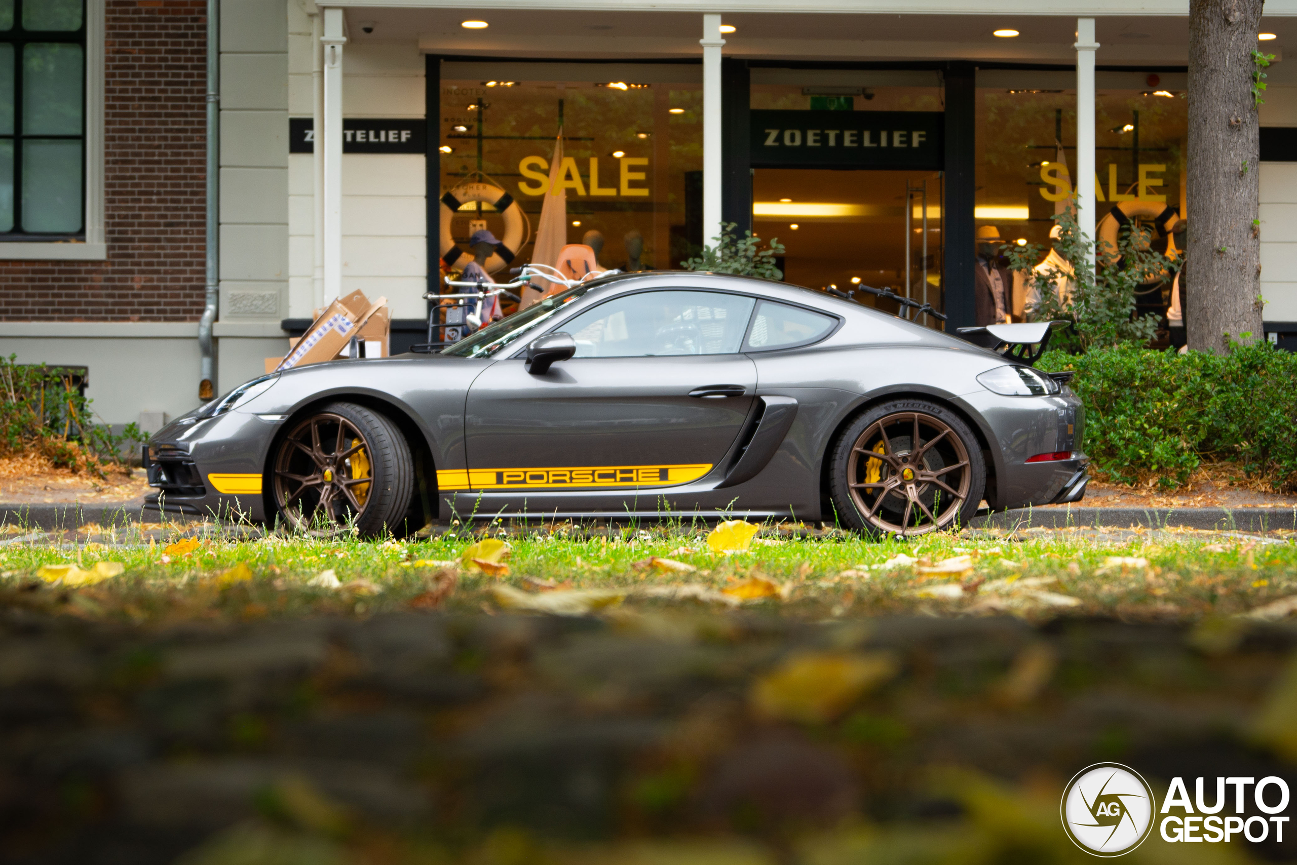 Porsche 718 Cayman S