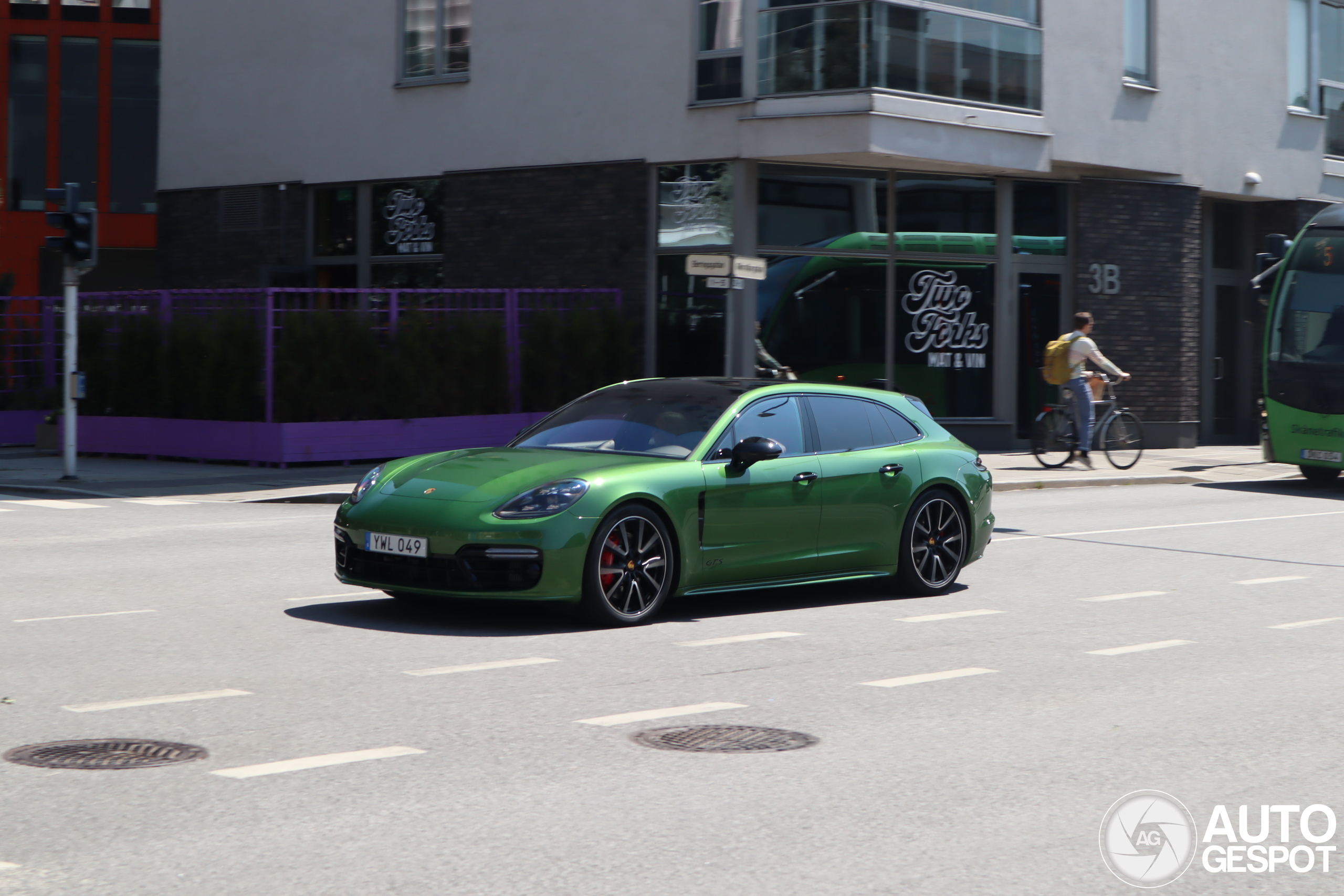 Porsche 971 Panamera GTS Sport Turismo