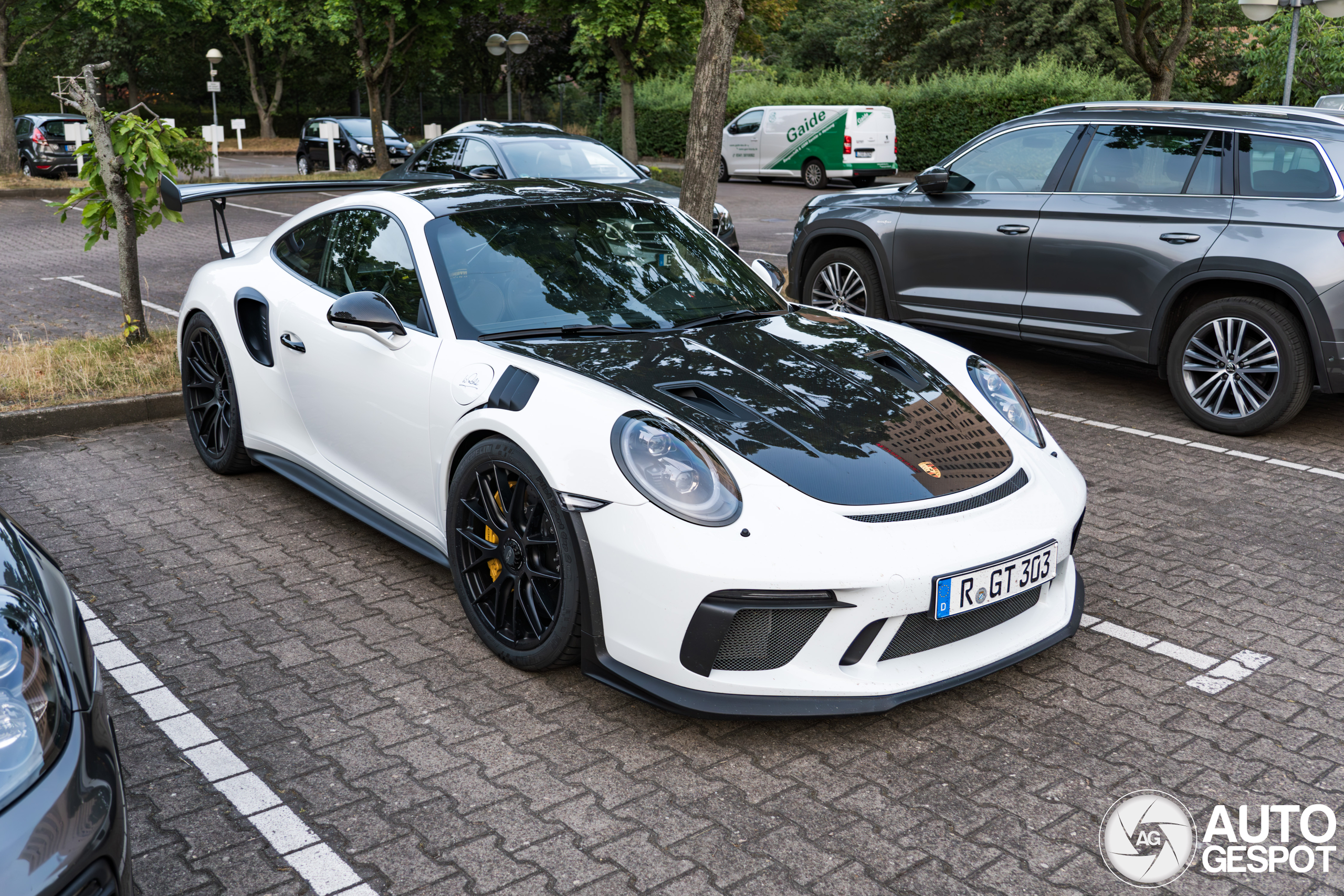 Porsche 991 GT3 RS MkII Weissach Package