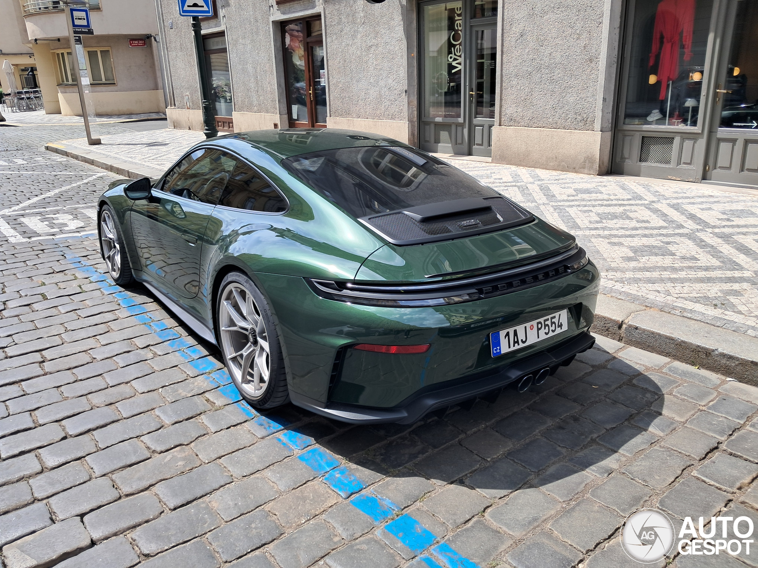 Porsche 992 GT3 Touring MkII
