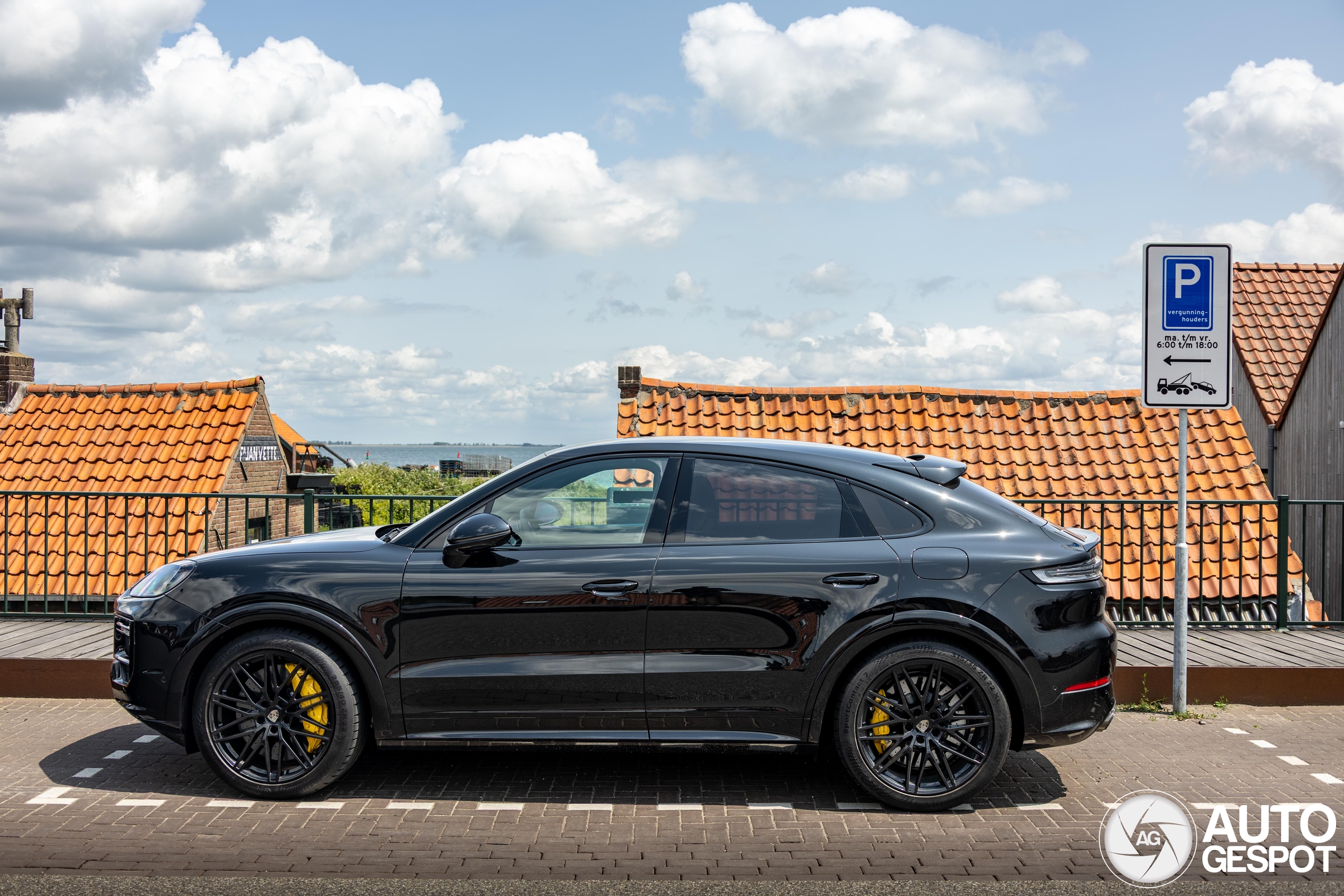 Porsche Cayenne Coupé Turbo E-Hybrid