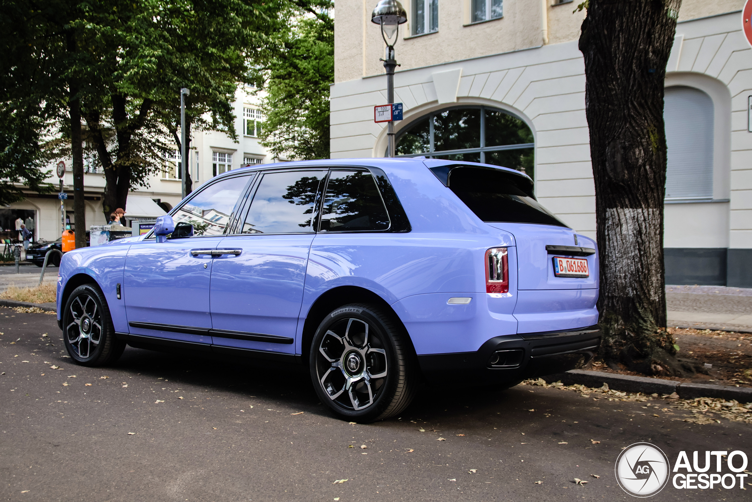 Rolls-Royce Cullinan Black Badge