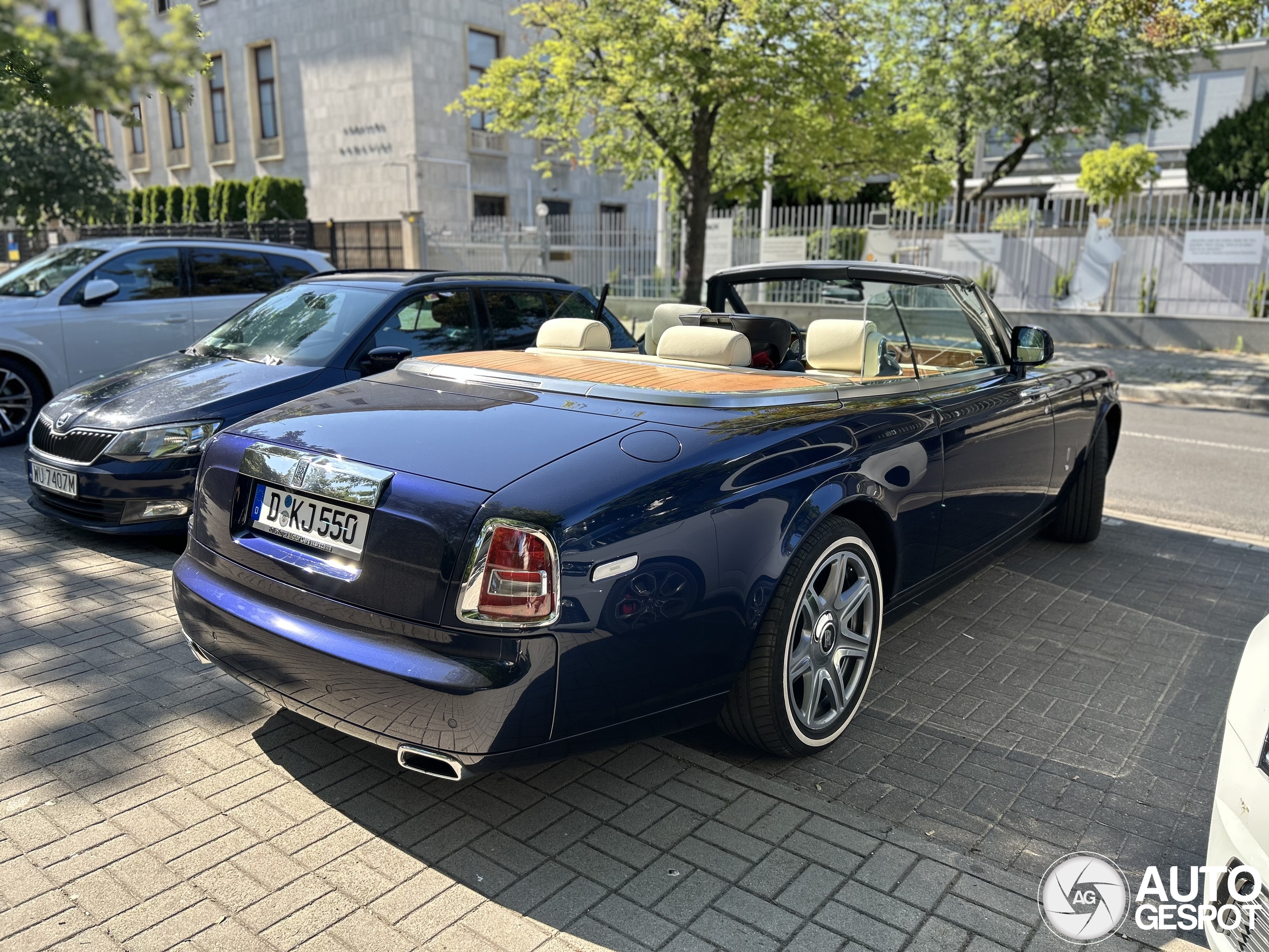 Rolls-Royce Phantom Drophead Coupé Series II
