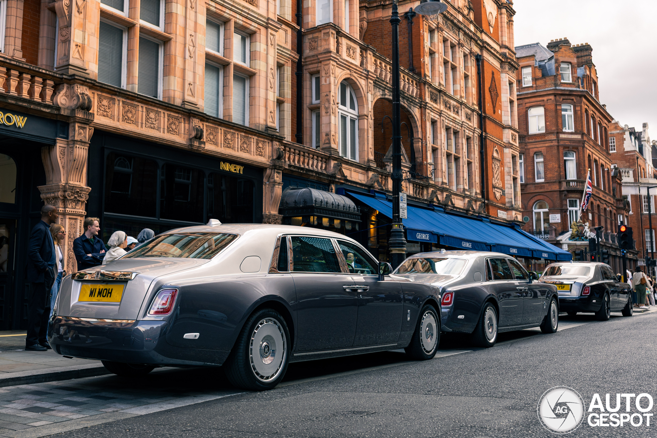 Rolls-Royce Phantom VIII EWB Series II