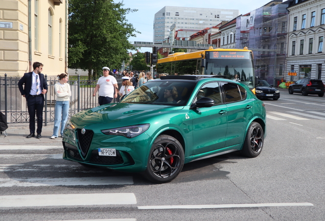 Alfa Romeo Stelvio Quadrifoglio 2023