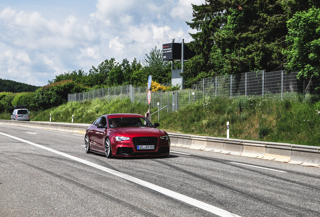 Audi RS5 B8 2012