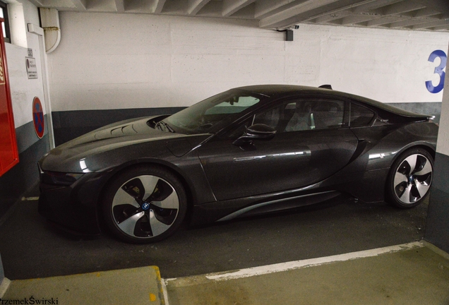 BMW i8 2018