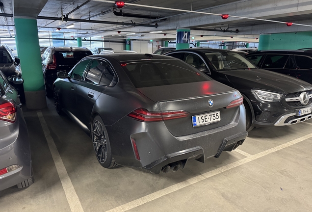 BMW M5 G90