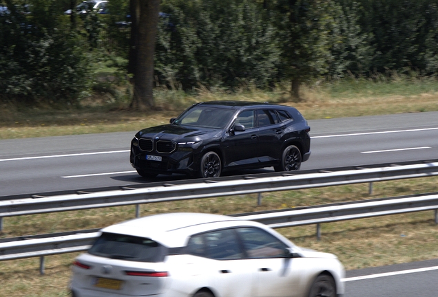 BMW XM G09