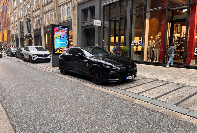 Ferrari Purosangue