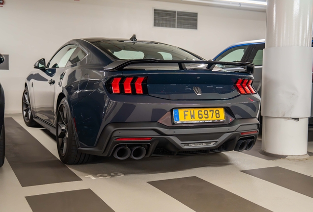 Ford Mustang Dark Horse 2024